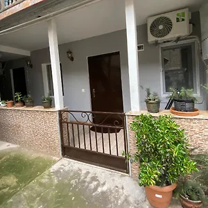  Апартаменты Rusudana's House